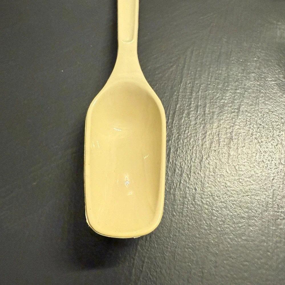 Vintage King Kraft Spoon Plastic ( Tan‎ ) Excellent Condition